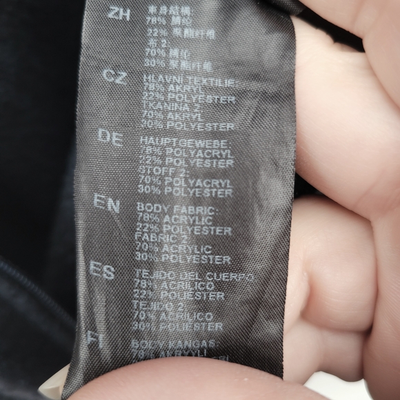 Kuhl Kid's Black Zip-up Hooded Jacket - size M (10-12) - Picture 4 of 4